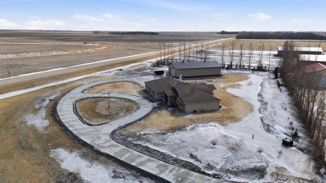 16496 42nd Street SE Mapleton ND 58059