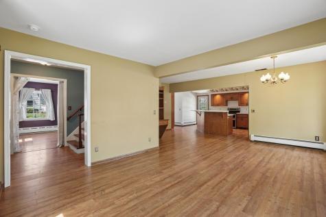 825 14th Street E Glencoe MN 55336
