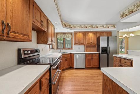 825 14th Street E Glencoe MN 55336