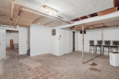 825 14th Street E Glencoe MN 55336