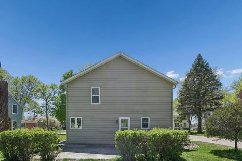 825 14th Street E Glencoe MN 55336