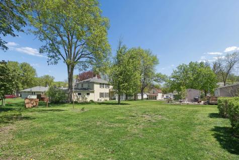 825 14th Street E Glencoe MN 55336