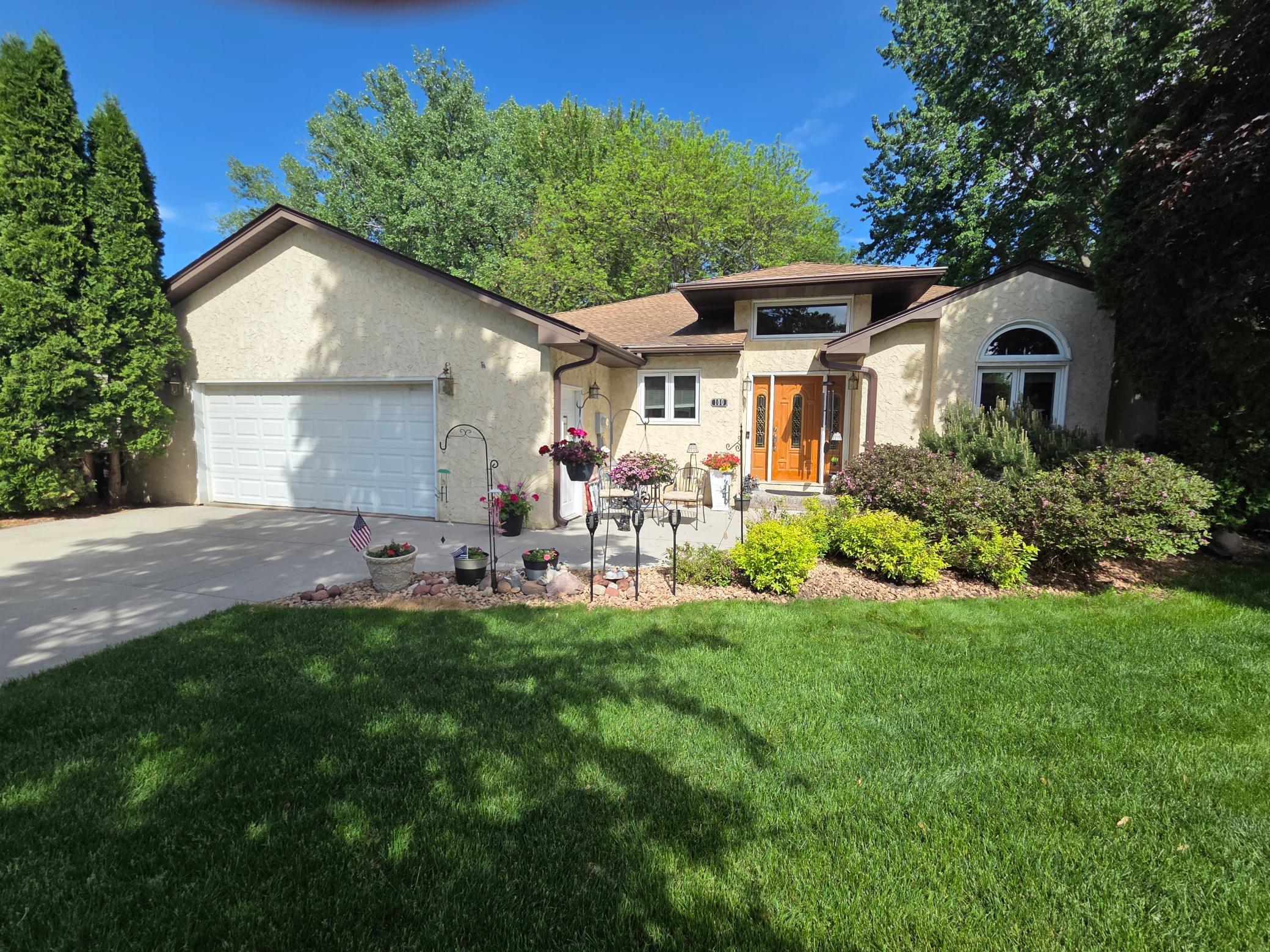 100 Shady Oak Circle Delano MN 55328