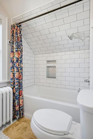 1529 4th Avenue S Fargo ND 58103