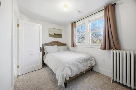 1529 4th Avenue S Fargo ND 58103