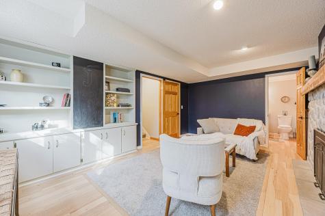 2202 15th Avenue S Fargo ND 58103