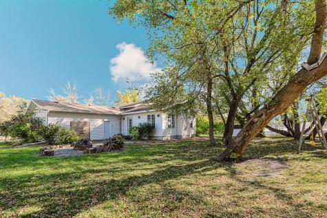 2202 15th Avenue S Fargo ND 58103