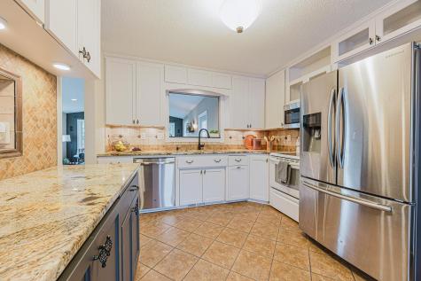 2202 15th Avenue S Fargo ND 58103