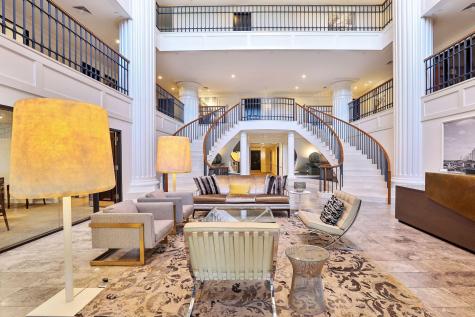 110 Bank Street SE Minneapolis MN 55414