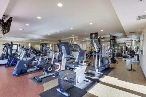 110 Bank Street SE Minneapolis MN 55414