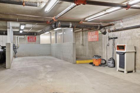 110 Bank Street SE Minneapolis MN 55414