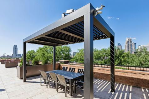 110 Bank Street SE Minneapolis MN 55414