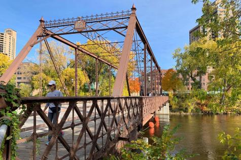 110 Bank Street SE Minneapolis MN 55414