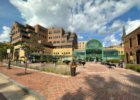 110 Bank Street SE Minneapolis MN 55414