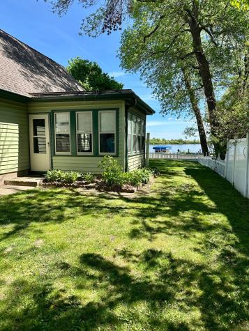 1431 Hiawatha Avenue Big Lake MN 55309