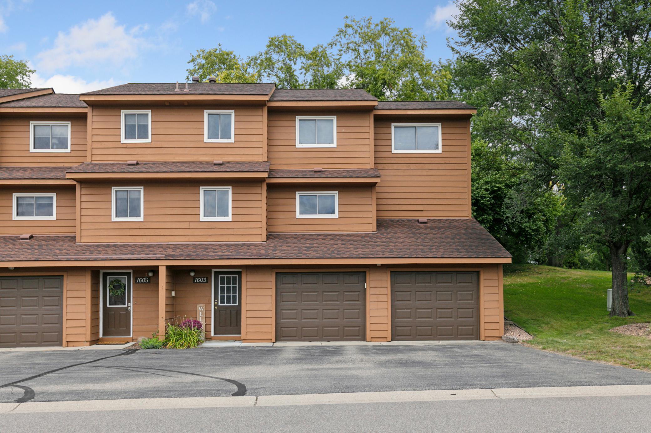 1603 Raindrop Drive Eagan MN 55121