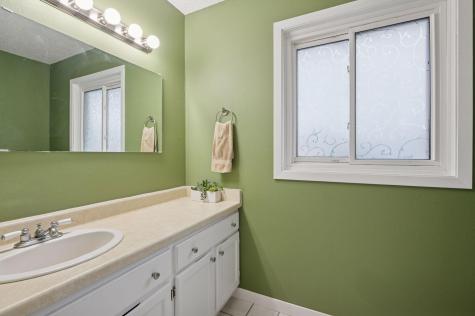 1603 Raindrop Drive Eagan MN 55121