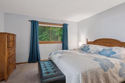 1603 Raindrop Drive Eagan MN 55121