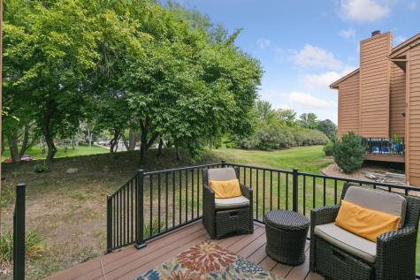 1603 Raindrop Drive Eagan MN 55121