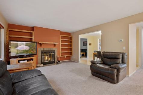 1603 Raindrop Drive Eagan MN 55121