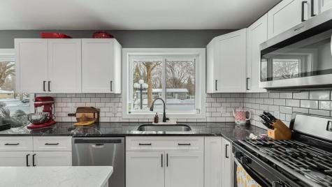 730 Lee Avenue SE Cokato MN 55321