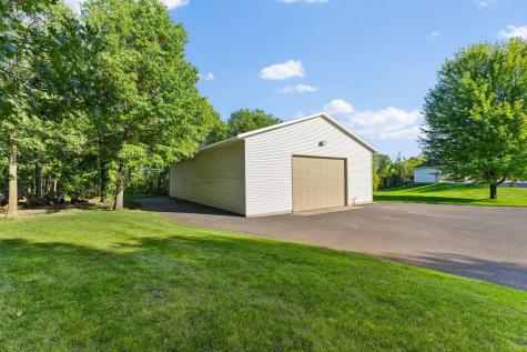 39541 Eastwood Avenue North Branch MN 55056