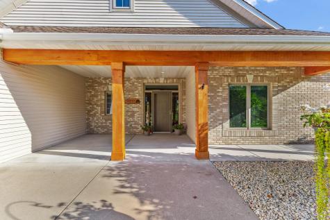 39541 Eastwood Avenue North Branch MN 55056