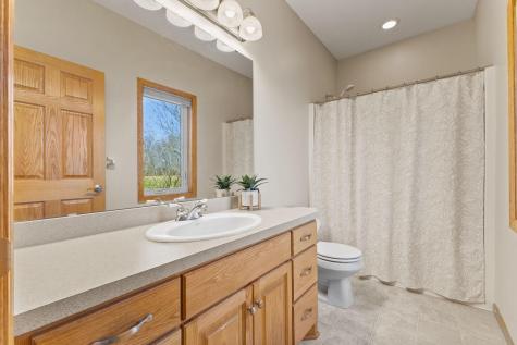 39541 Eastwood Avenue North Branch MN 55056