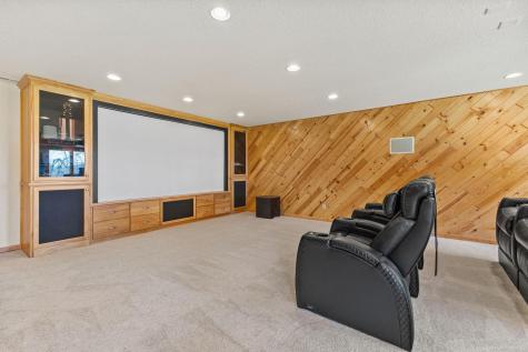 39541 Eastwood Avenue North Branch MN 55056