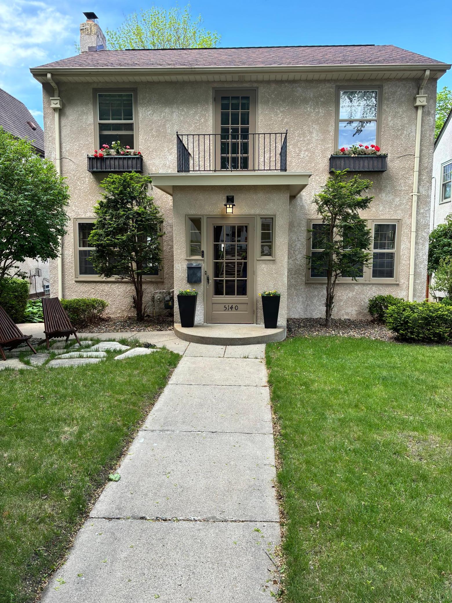 5140 Queen Avenue S Minneapolis MN 55410