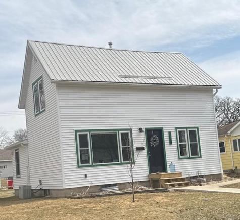 1019 Irving Street Alexandria MN 56308