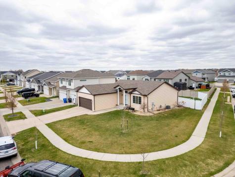 5509 58th Street S Fargo ND 58104