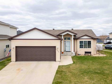 5509 58th Street S Fargo ND 58104