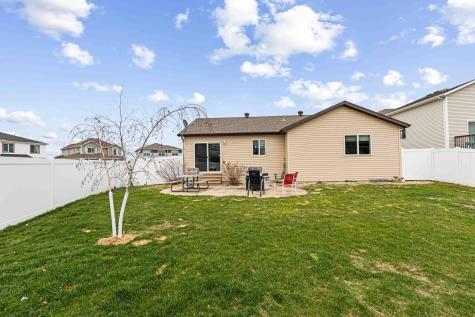 5509 58th Street S Fargo ND 58104