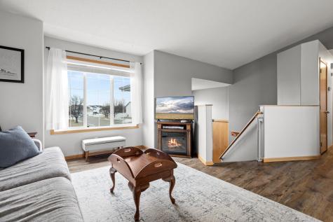 952 38 1/2 Avenue W West Fargo ND 58078