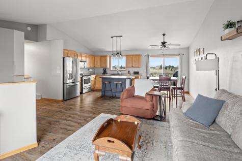 952 38 1/2 Avenue W West Fargo ND 58078