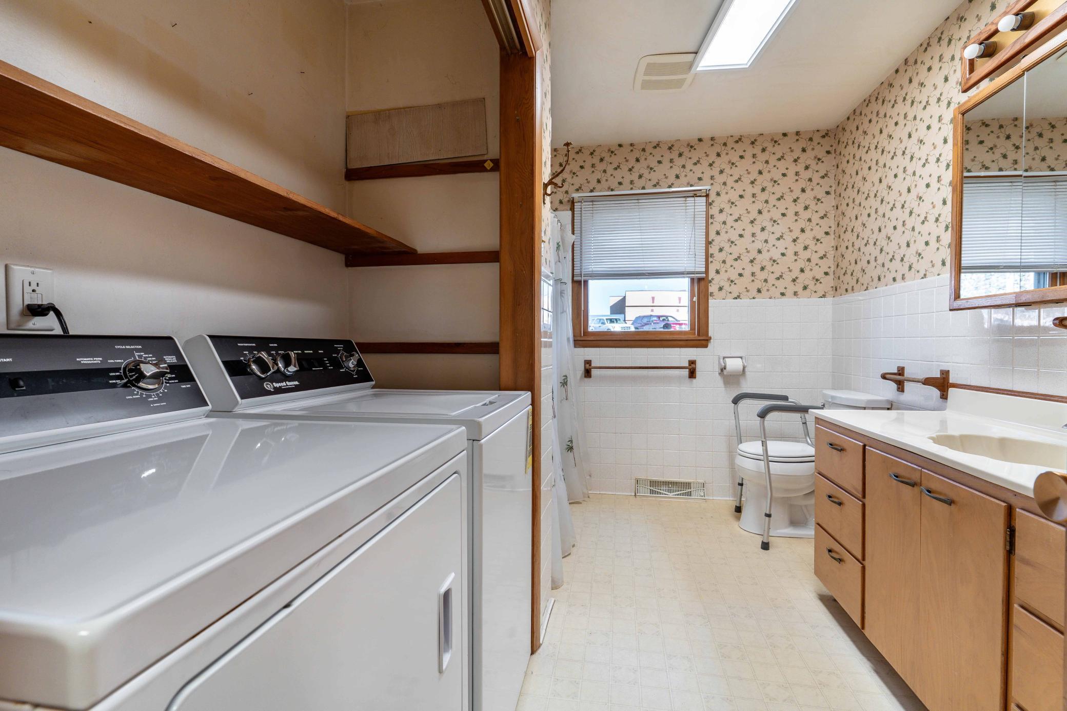 406 W Main Street Battle Lake MN 56515