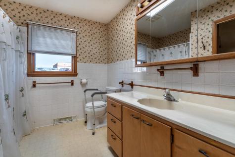 406 W Main Street Battle Lake MN 56515