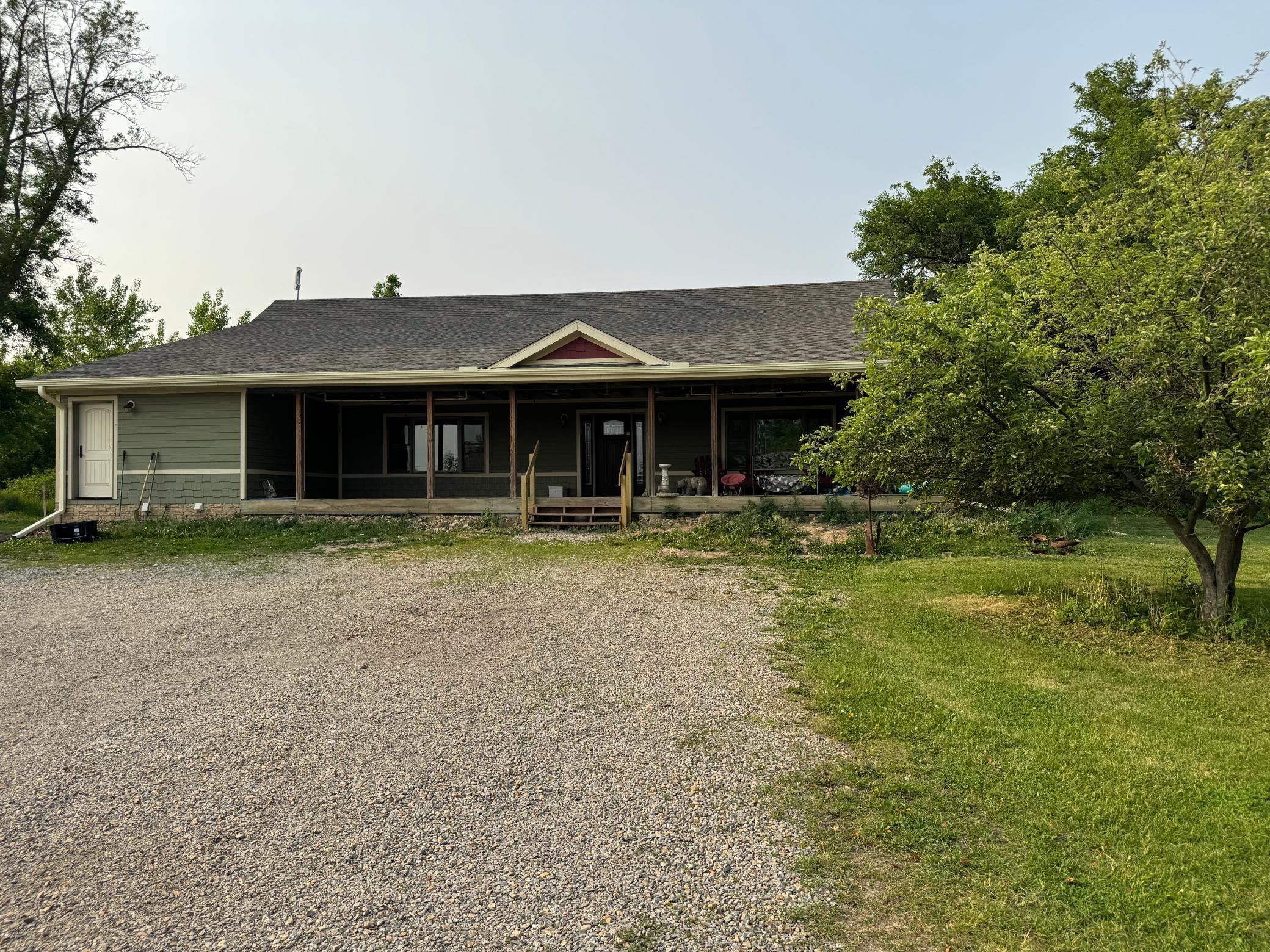 15913 810th Avenue Glenville MN 56036