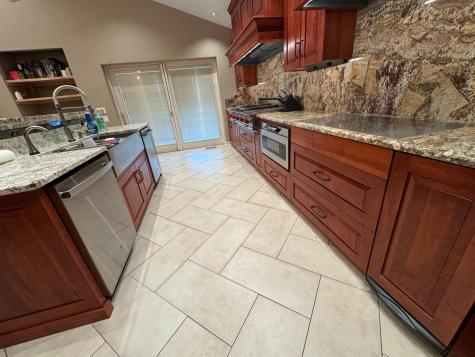 15913 810th Avenue Glenville MN 56036