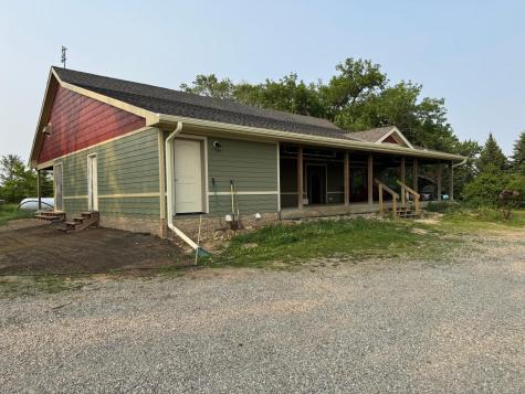 15913 810th Avenue Glenville MN 56036