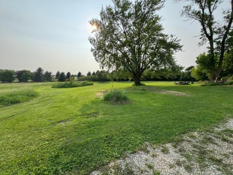 15913 810th Avenue Glenville MN 56036