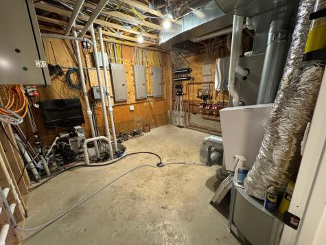 15913 810th Avenue Glenville MN 56036