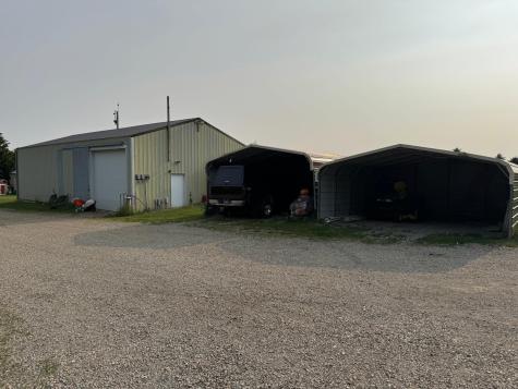 15913 810th Avenue Glenville MN 56036