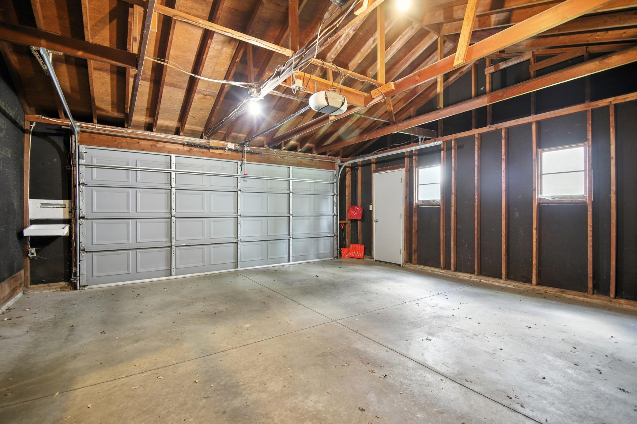 2207 5th Avenue NW Austin MN 55912