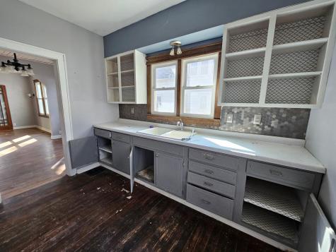 202 5th Street SE Montgomery MN 56069