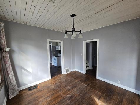 202 5th Street SE Montgomery MN 56069