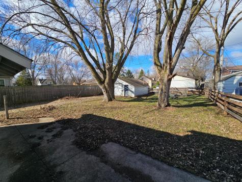 202 5th Street SE Montgomery MN 56069