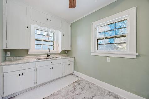 912 11th Street S Moorhead MN 56560