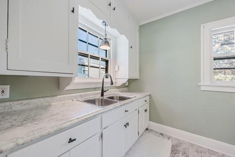 912 11th Street S Moorhead MN 56560